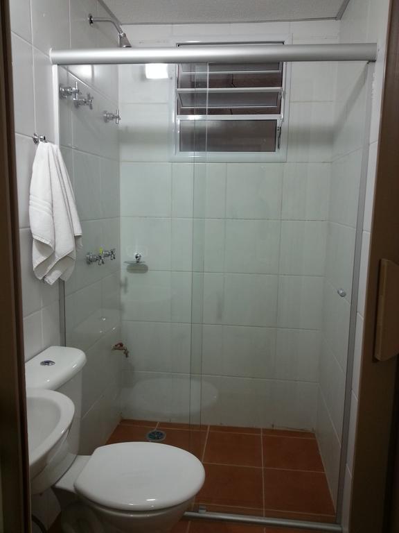 Hospedaria Lumo Domo Praca Da Arvore São Paulo Bilik gambar