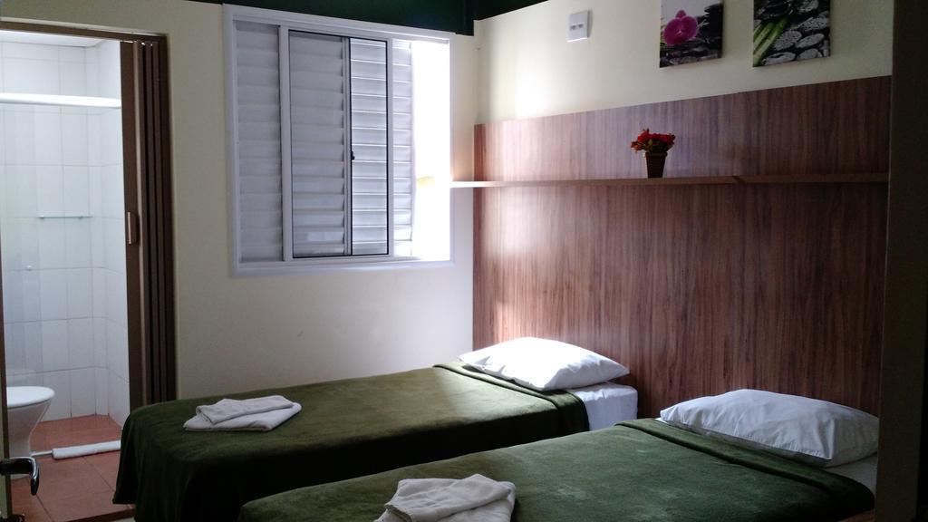 Hospedaria Lumo Domo Praca Da Arvore São Paulo Luaran gambar